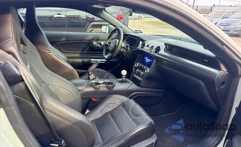 2021 Ford Mustang Mach I z USA, uszkodzony, nr VIN 1FA6P8R07M5550673